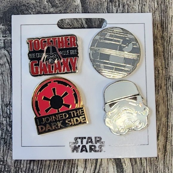 Star Wars Disney Parks Pin Set - Picture 1 of 3